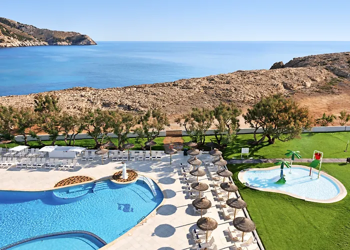 Отель Thb Cala Lliteras - Adults Only 4*